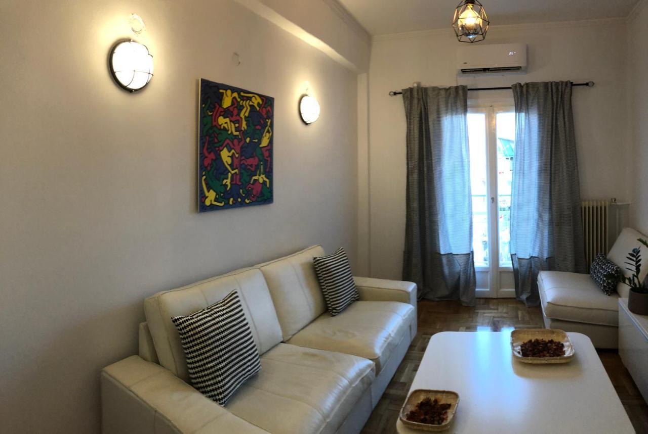 Cosy Apartment In Metaxourgeio Athens Exterior photo